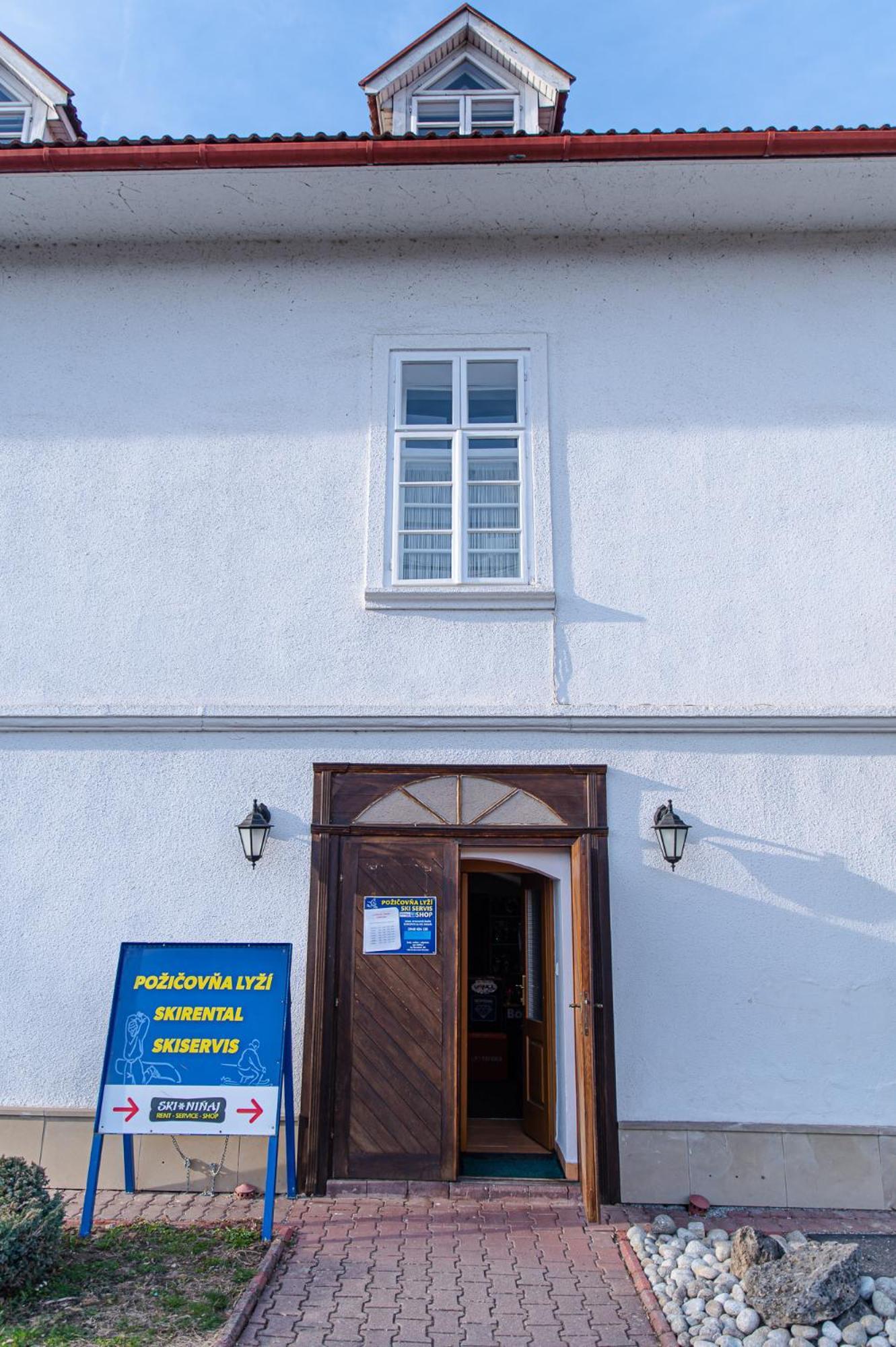 Penzión Kúria Alsókubin Kültér fotó